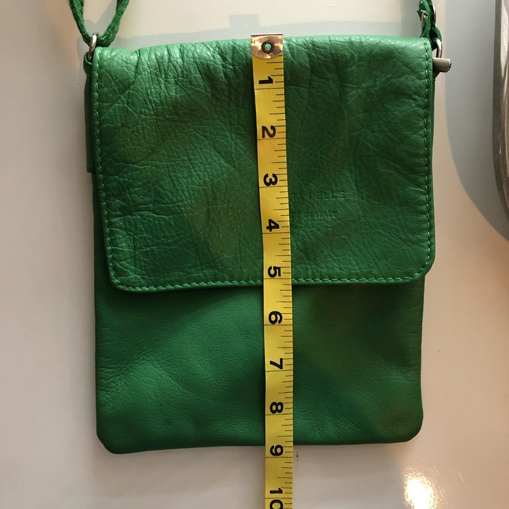 Green leather cross body purse - Picture 4 of 5